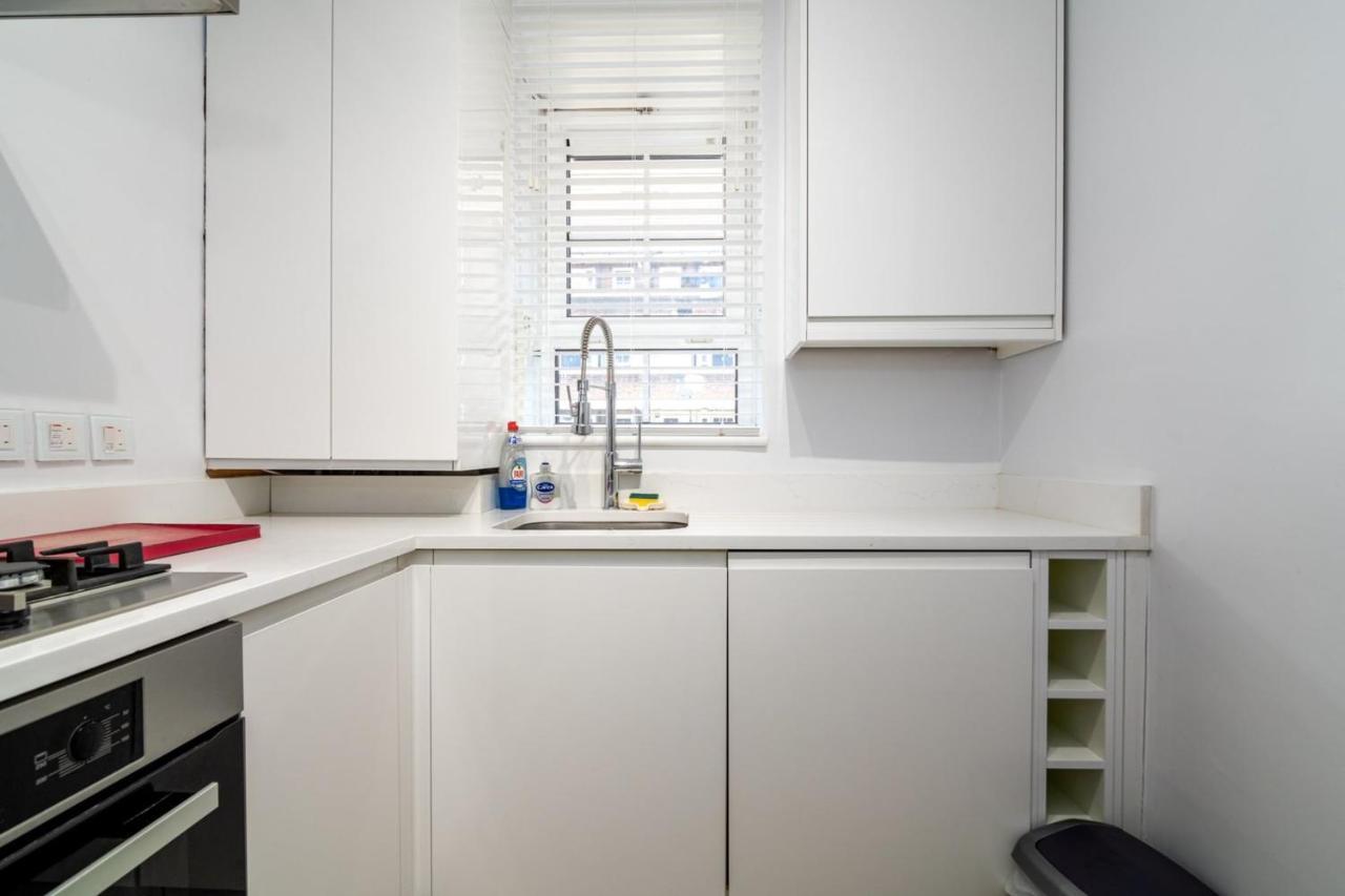 Guestready - A British Charm In South Bank Appartement Londen Buitenkant foto